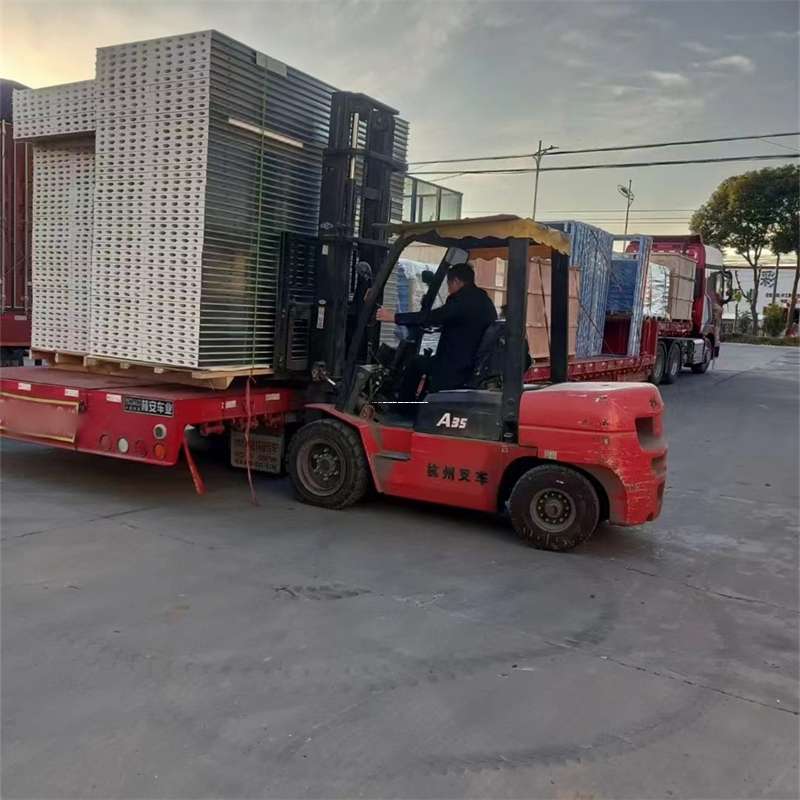 河南南阳西峡县到巴彦淖尔物流公司一站式服务，让货运更轻松（到巴彦淖尔物流公司一站式服务,让货运更轻松一些）